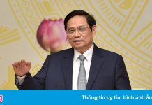 Thủ tướng nêu hàng loạt cam kết, đồng hành cùng doanh nghiệp vượt khó