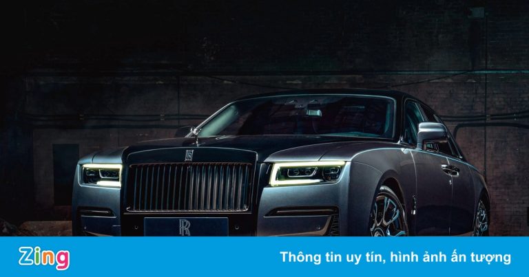 Những phiên bản xe màu đen ấn tượng của Rolls-Royce