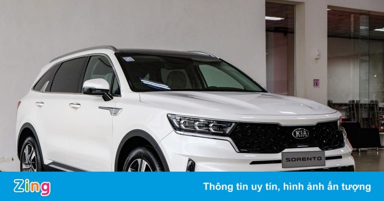 Ford Everest, Kia Sorento đang được giảm giá cả trăm triệu đồng