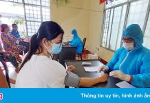 Lo bùng phát dịch, nhiều tỉnh đẩy nhanh tiến độ tiêm vaccine