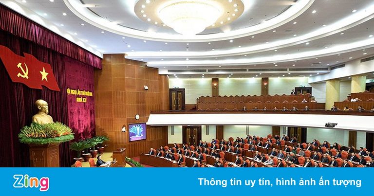 Trung ương mặc niệm đồng bào tử vong vì dịch Covid-19