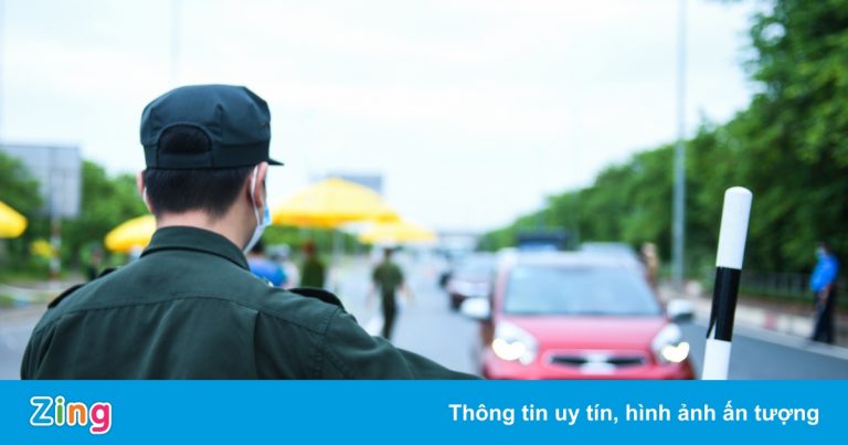 Hà Nội bỏ hết chốt kiểm soát ở cửa ngõ