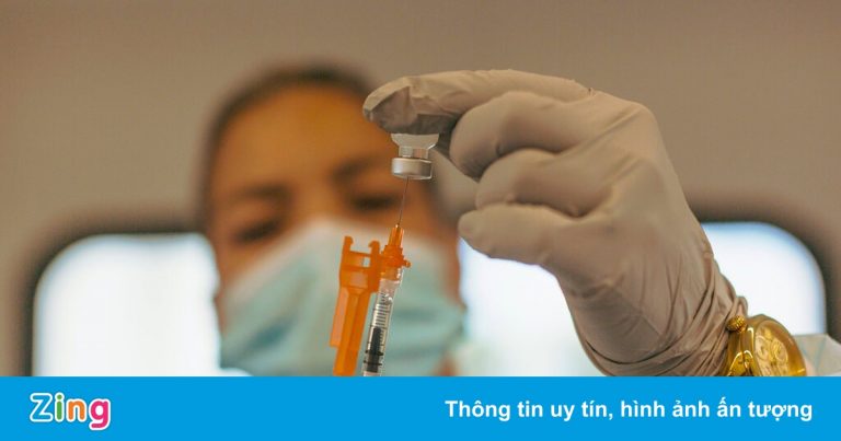 Chuyên gia WHO khuyến cáo về tiêm vaccine Covid-19 tăng cường