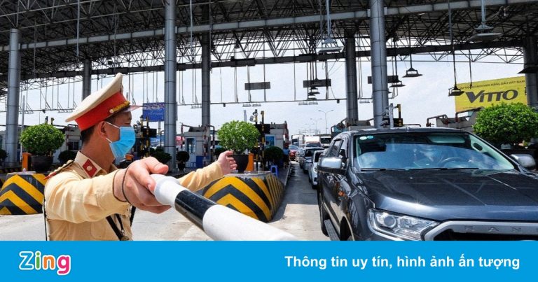 Hà Nội dừng kiểm tra người tại các chốt cửa ngõ