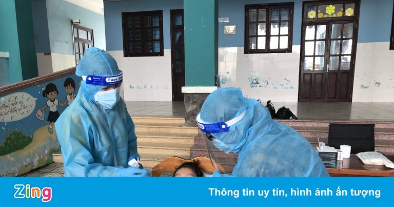 Hai trường ở xã đảo TP.HCM tiếp tục lùi thời gian đón học sinh