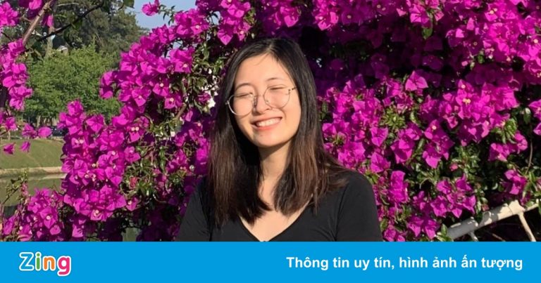 4 lần đổi vé máy bay, mong về nhà sau gần 8 tháng kẹt ở TP.HCM 4 lần đổi vé máy bay, mong về nhà sau gần 8 tháng kẹt ở TP.HCM
