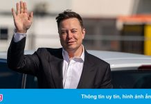 Gần 2 triệu người ủng hộ Elon Musk bán cổ phiếu