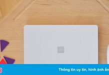 Microsoft ra mắt laptop giá 249 USD
