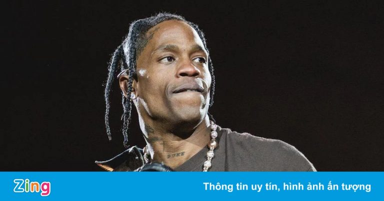 Nike tạm dừng ra mắt giày hợp tác với Travis Scott