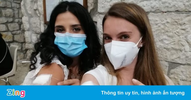 Thị trấn ở Italy đạt tỷ lệ tiêm vaccine 104%