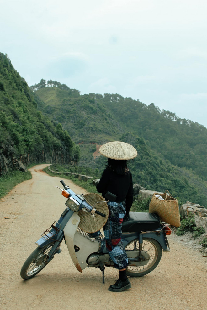 Làng cổ Thiên Hương hơn 100 năm tuổi đẹp như tranh vẽ ở Đồng Văn, Hà Giang - 21