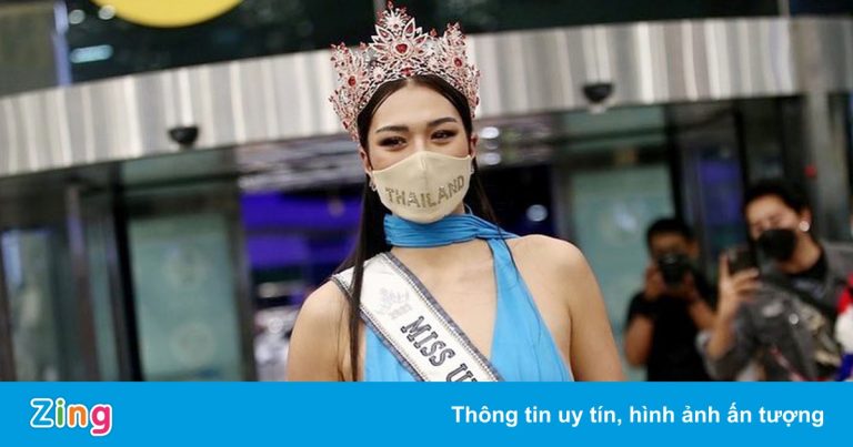 Hoa hậu Thái Lan bị kiện vì ảnh đứng trên quốc kỳ