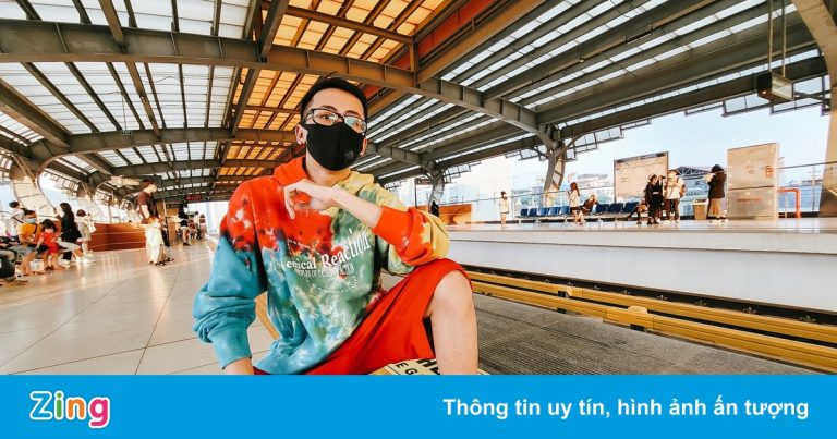 Loạt góc check-in chuẩn ở ga Cát Linh ngày vắng khách