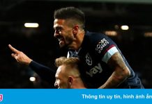 West Ham bám đuổi ngôi đầu Premier League