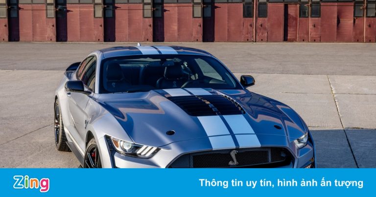 Ford ra mắt bản đặc biệt Mustang Shelby GT500 Heritage Edition 2022