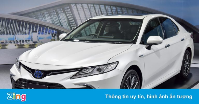 Toyota Camry 2022 mở bán tại Thái Lan, chuẩn bị về Việt Nam