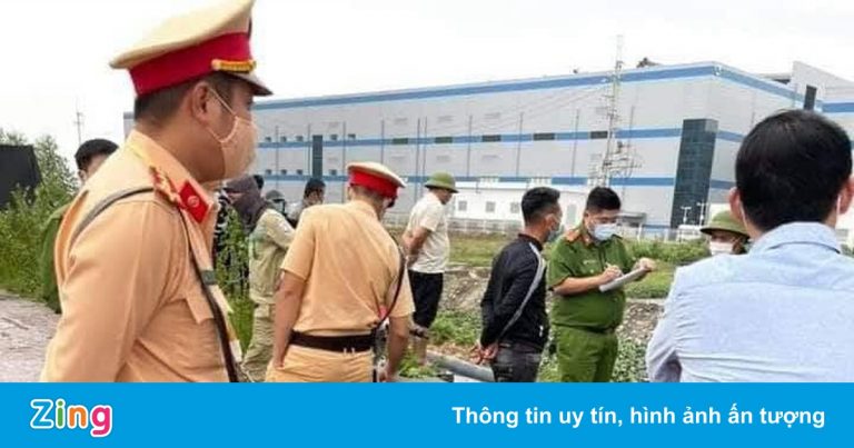 Phát hiện thi thể người đàn ông dưới mương