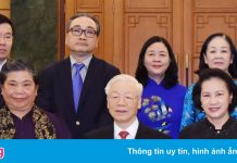 6 ủy viên Bộ Chính trị khóa XII nhận quyết định nghỉ chế độ