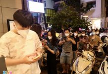 ‘Phố thời trang’ Nguyễn Trãi ở TP.HCM vắng khách hơn mọi năm Khong khi mua sam ngay Black Friday anh 1