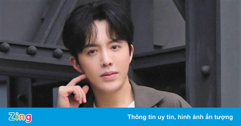 Lý Vân Địch rút khỏi showbiz sau bê bối