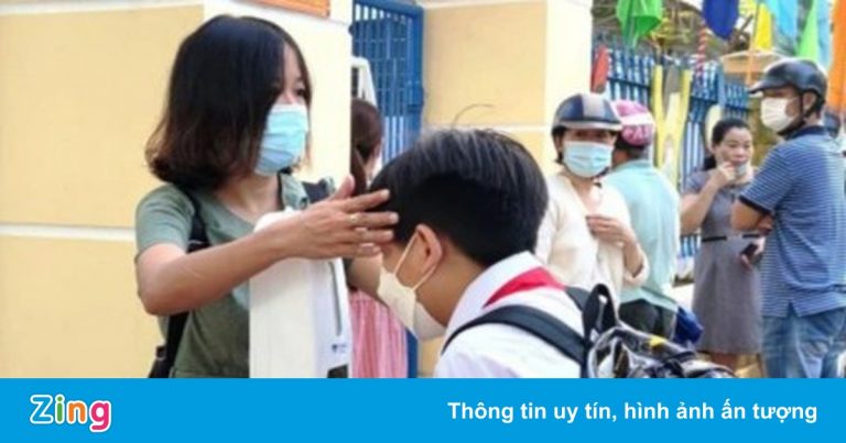 Nhiều địa phương cho học sinh đến trường trở lại