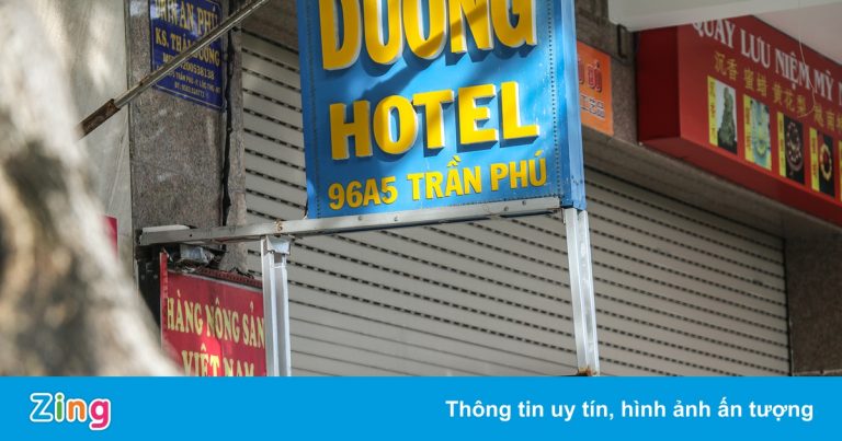 Khách sạn ở Nha Trang vẫn đóng cửa, rao bán