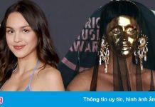 Cardi B và dàn sao trên thảm đỏ AMA 2021