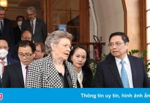 Thủ tướng muốn Viện Pasteur Paris đào tạo nguồn nhân lực cho Việt Nam