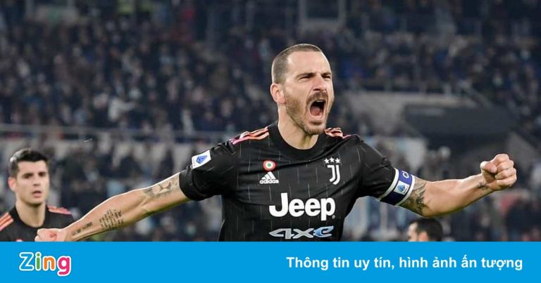 Juventus đánh bại Lazio bằng 2 quả penalty của Bonucci