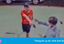 Nhắc đeo khẩu trang, nhân viên y tế bị công an dùng súng đe dọa