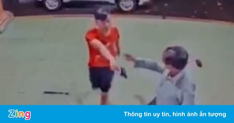 Chĩa súng vào nhân viên y tế, cán bộ công an bị xử lý thế nào? Chĩa súng vào nhân viên y tế, cán bộ công an bị xử lý thế nào?