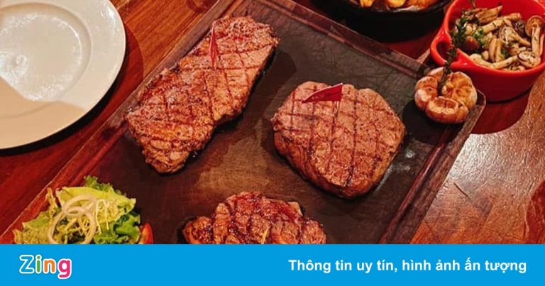 Thưởng thức beefsteak ở quận 1