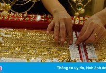 Giá vàng quay lại xu hướng giảm