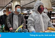 Trung Quốc khuyến cáo người dân tích trữ đồ ăn