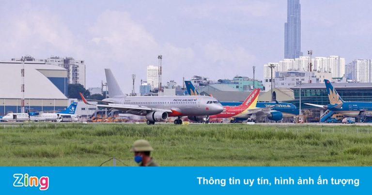 Bộ Giao thông thúc tiến độ hoàn thành đường băng Nội Bài, Tân Sơn Nhất