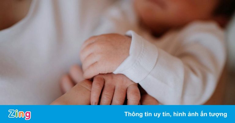 Cẩn trọng khi sử dụng thuốc điều trị Covid-19 cho trẻ sơ sinh