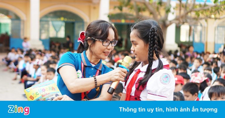 Tạo dựng môi trường thuận lợi để nâng cao văn hóa đọc Tạo dựng môi trường thuận lợi để nâng cao văn hóa đọc
