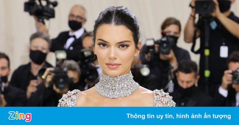 Làm thế nào mà Kendall Jenner trở thành siêu mẫu đắt giá nhất thế giới Làm thế nào mà Kendall Jenner trở thành siêu mẫu đắt giá nhất thế giới
