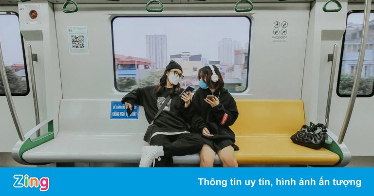 Lần đầu tôi thử tàu điện Cát Linh – Hà Đông sau 2 tuần