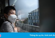 Hành khách háo hức ‘đi thử cho biết’ tàu điện Cát Linh – Hà Đông