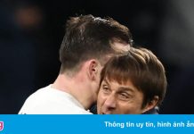 Tottenham đẩy MU xuống vị trí thứ 8