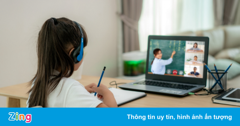 Trăn trở về giáo viên trên mạng Internet