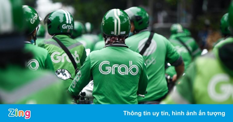 TP.HCM chưa đủ điều kiện cho GrabBike, karaoke hoạt động trở lại