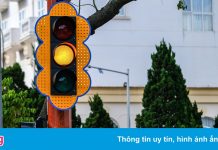 Đà Lạt lần đầu lắp đặt đèn tín hiệu giao thông