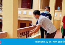 Học sinh khối 9 ở Ba Vì trở lại trường từ ngày 8/11
