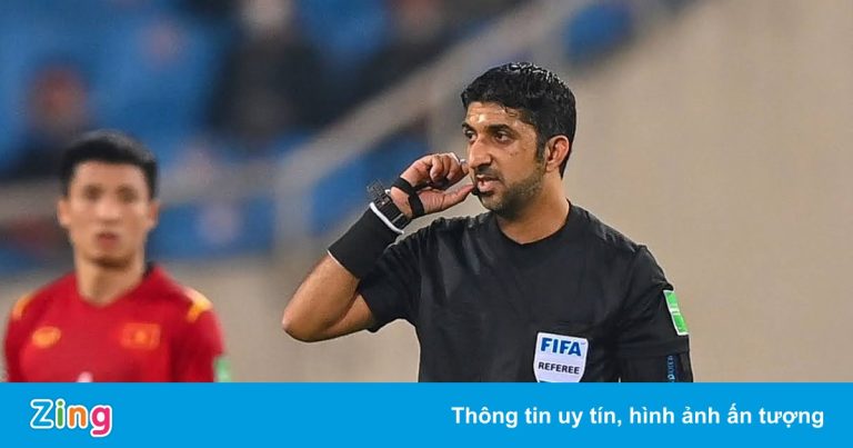 Báo Nhật Bản chê quyết định sử dụng VAR của trọng tài Báo Nhật Bản chê quyết định sử dụng VAR của trọng tài