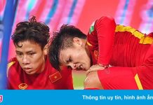 Tuyển Việt Nam tiếp tục tụt hạng FIFA