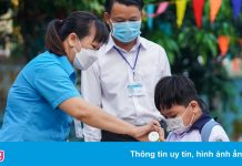 TP.HCM dự kiến cho học sinh đến trường từ đầu tháng 12