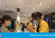 Giá vàng mất mốc 60 triệu đồng/lượng