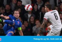 Kane lập hat-trick giúp tuyển Anh tiến sát vé dự World Cup